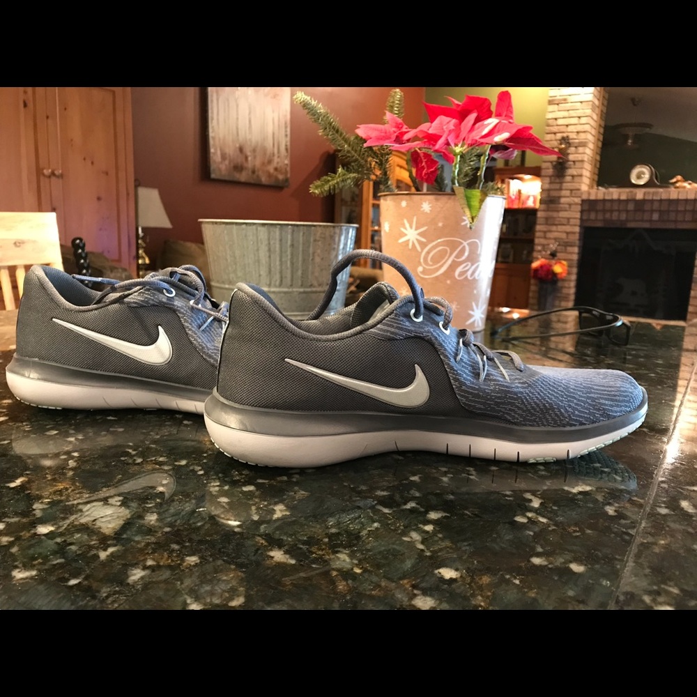 Nike Flex Supreme TR6 training